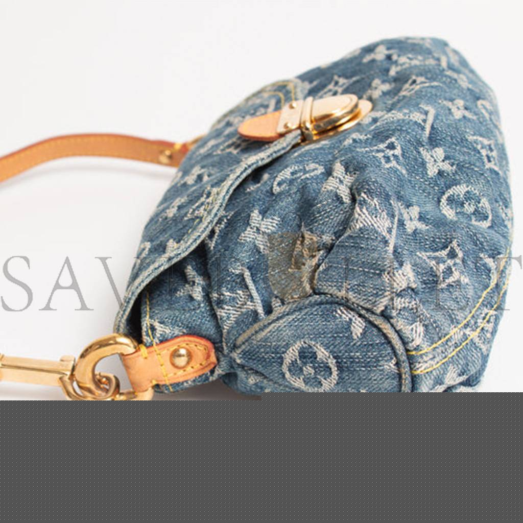 l**is V*t*n monogram denim  pleaty m95050 (26*15*9cm)